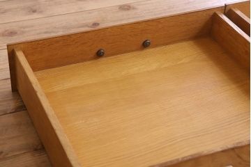 ヴィンテージ家具　フランスビンテージ　高級品　オーク材　キャビネット