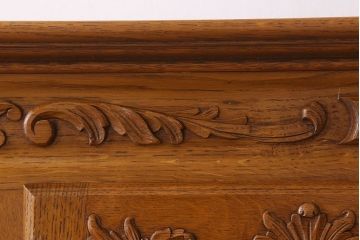 ヴィンテージ家具　フランスビンテージ　高級品　オーク材　キャビネット