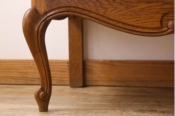 ヴィンテージ家具　フランスビンテージ　高級品　オーク材　キャビネット