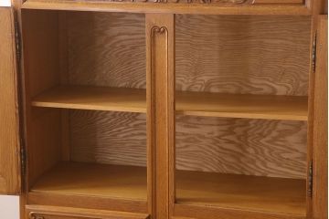 ヴィンテージ家具　フランスビンテージ　高級品　オーク材　キャビネット