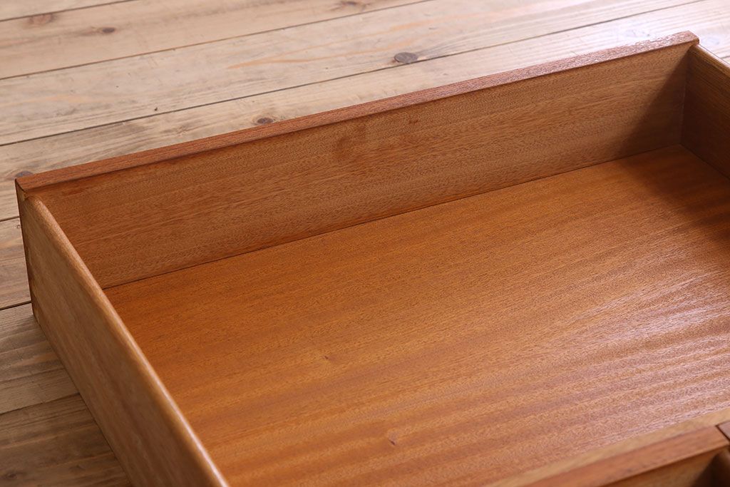 北欧家具　ビンテージ　デンマーク製　サイドボード