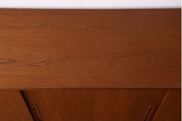 北欧家具　ビンテージ　デンマーク製　サイドボード