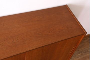 北欧家具　ビンテージ　デンマーク製　サイドボード