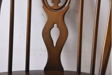ヴィンテージ家具　イギリスビンテージ　アーコール　シスルバックアームチェア(2)
