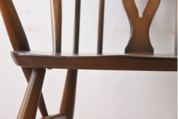 ヴィンテージ家具　イギリスビンテージ　アーコール　シスルバックアームチェア(2)