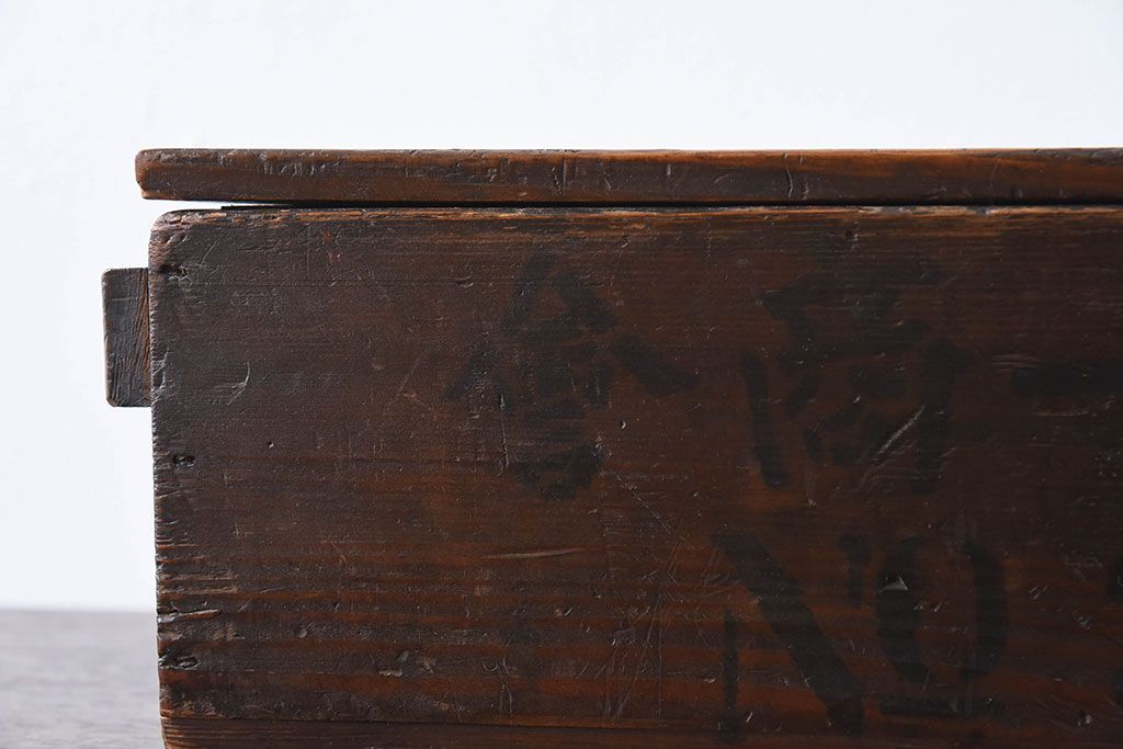 アンティーク雑貨　和製アンティーク　明治大正期　古い木味の小箱(木箱・収納箱)(2)