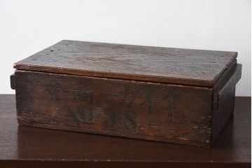 アンティーク雑貨　和製アンティーク　明治大正期　古い木味の小箱(木箱・収納箱)(2)