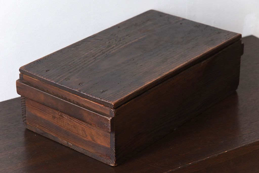 アンティーク雑貨　和製アンティーク　明治大正期　古い木味の小箱(木箱・収納箱)(3)