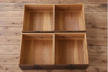 アンティーク家具　シンプルなアンティーク7杯時代箪笥(チェスト)