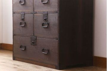 アンティーク家具　シンプルなアンティーク7杯時代箪笥(チェスト)