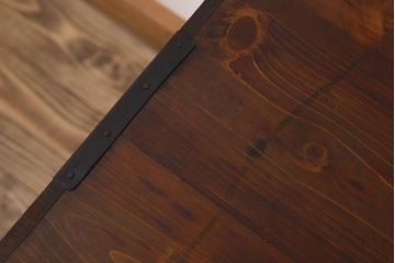 アンティーク家具　和製アンティーク　前面桐材!シンプルな丸金具の時代箪笥ローボード(衣装箪笥)