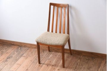 ヴィンテージ家具　北欧ビンテージ　G-PLAN(ジープラン)　ダイニングチェア(1)