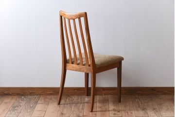 ヴィンテージ家具　北欧ビンテージ　G-PLAN(ジープラン)　ダイニングチェア(1)