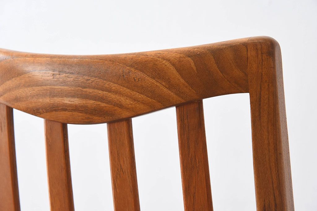 ヴィンテージ家具　北欧ビンテージ　G-PLAN(ジープラン)　ダイニングチェア(1)