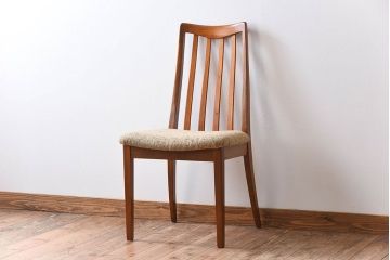ヴィンテージ家具　北欧ビンテージ　G-PLAN(ジープラン)　ダイニングチェア(2)