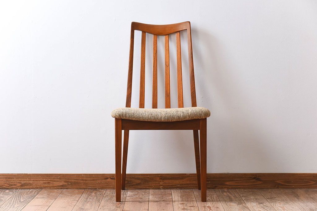 ヴィンテージ家具　北欧ビンテージ　G-PLAN(ジープラン)　ダイニングチェア(2)