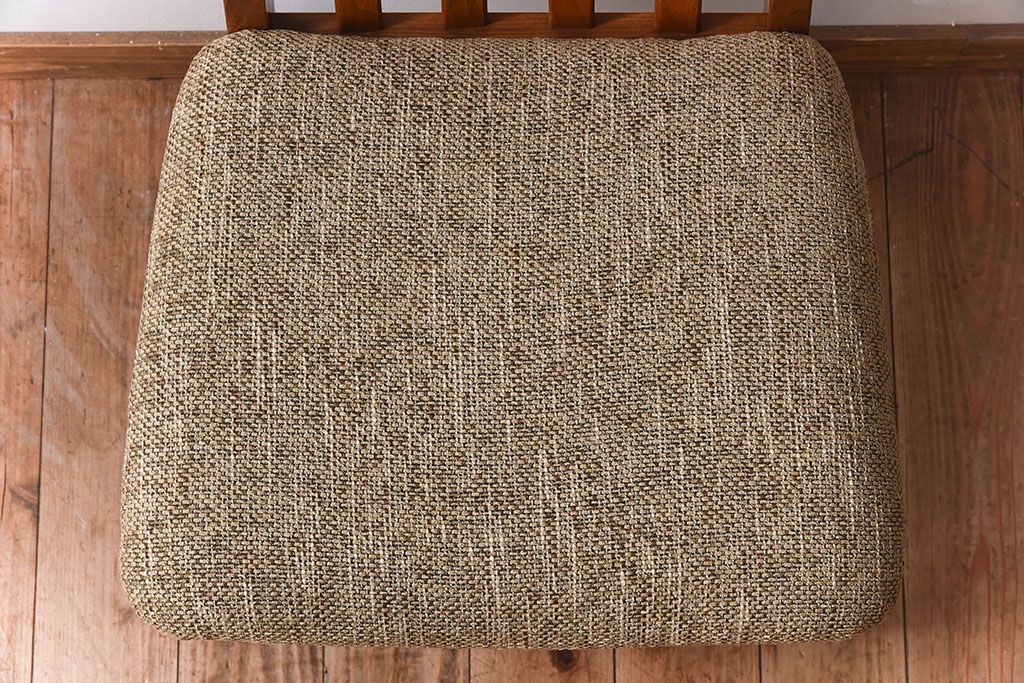 ヴィンテージ家具　北欧ビンテージ　G-PLAN(ジープラン)　ダイニングチェア(2)