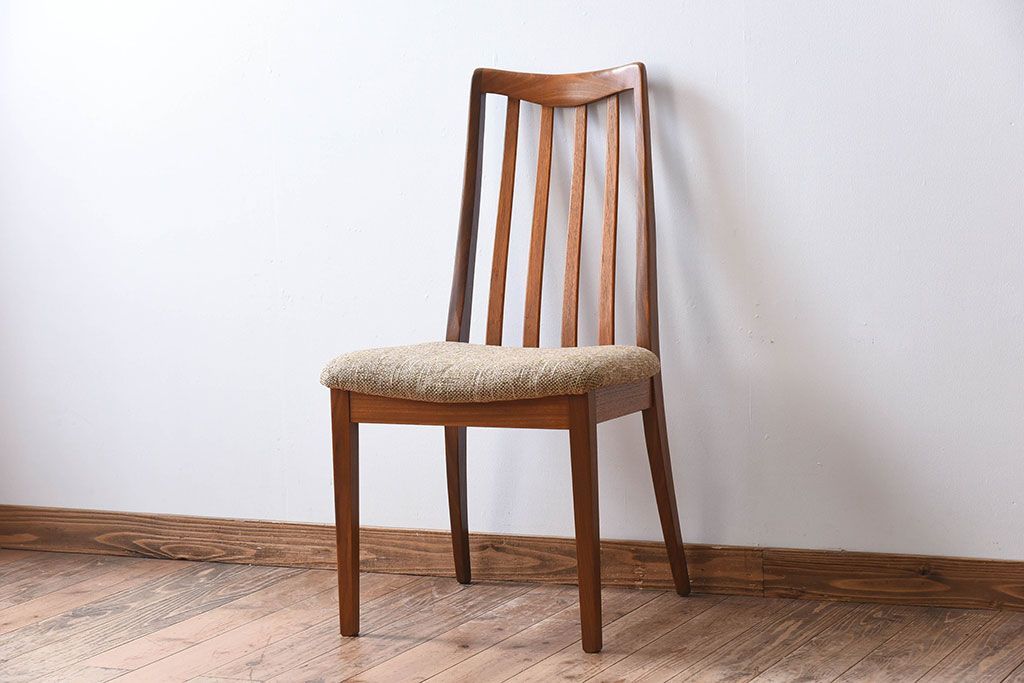 ヴィンテージ家具　北欧ビンテージ　G-PLAN(ジープラン)　ダイニングチェア(3)