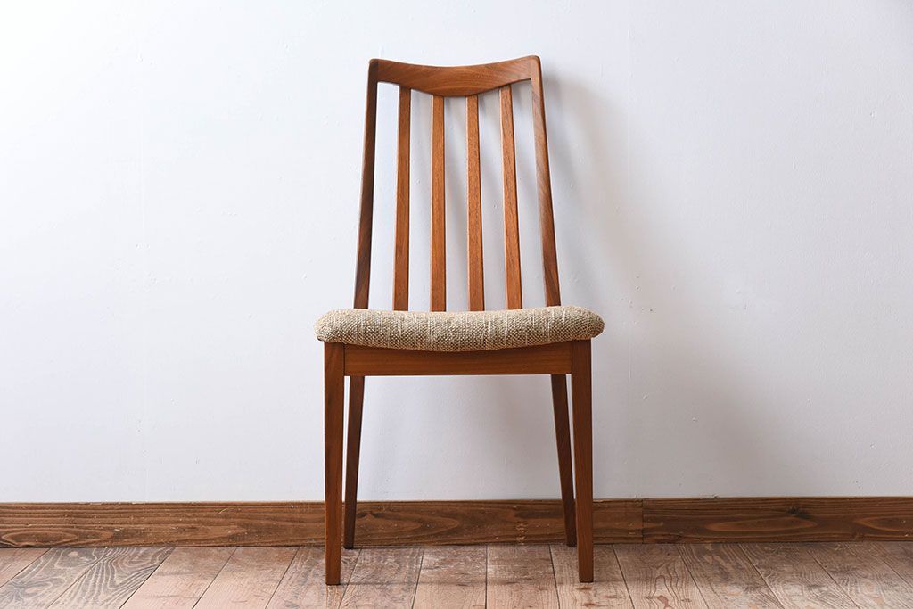 ヴィンテージ家具　北欧ビンテージ　G-PLAN(ジープラン)　ダイニングチェア(3)