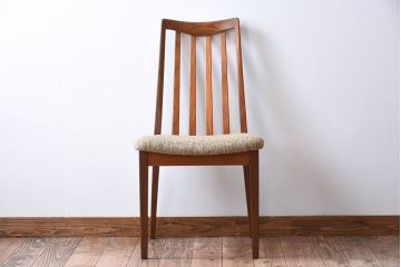 ヴィンテージ家具　北欧ビンテージ　G-PLAN(ジープラン)　ダイニングチェア