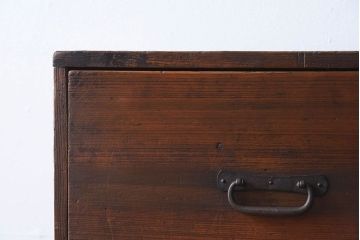アンティーク家具　古民具・骨董　古い檜材の縦型4杯引き出し
