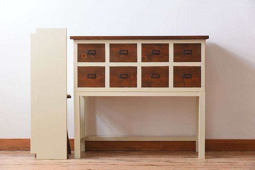 アンティーク家具　ネームプレート取っ手　引き出し8杯付き!サイドテーブル(平机・コンソールテーブル)