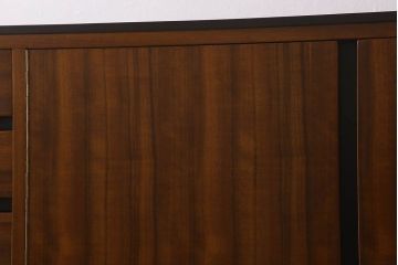 北欧ビンテージ家具　美品　ウォールナット材製のサイドボード