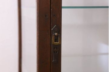 アンティーク家具　脚付き!小ぶりな木製アンティークガラスケース(ショーケース)