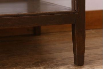 アンティーク家具　脚付き!小ぶりな木製アンティークガラスケース(ショーケース)