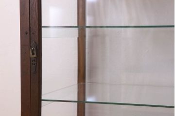 アンティーク家具　脚付き!小ぶりな木製アンティークガラスケース(ショーケース)