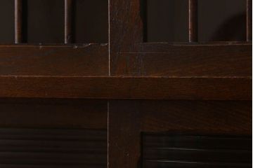 アンティーク家具　モールガラス入り!引き戸がおしゃれな和製アンティークの収納棚(食器棚・カップボード)