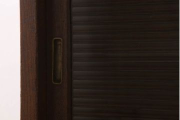 アンティーク家具　モールガラス入り!引き戸がおしゃれな和製アンティークの収納棚(食器棚・カップボード)