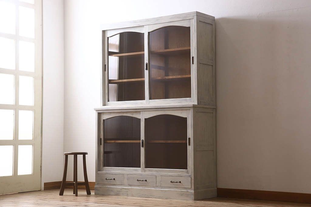 アンティーク家具　キャビネット　アンティーク　大きなペイント重ね収納棚(食器棚)