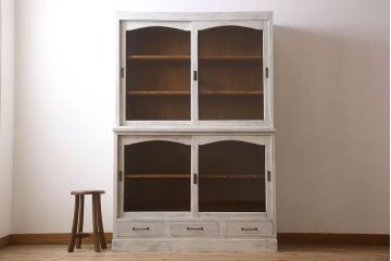 アンティーク家具　キャビネット　アンティーク　大きなペイント重ね収納棚(食器棚)