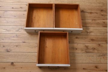 アンティーク家具　キャビネット　アンティーク　大きなペイント重ね収納棚(食器棚)