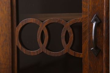 レトロ家具　昭和レトロ　古い木製のアンティーク本箱(ブックケース)(2)