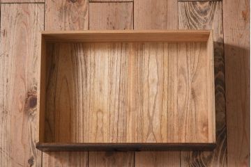 レトロ家具　昭和レトロ　上品で小ぶりな丸窓本箱(ブックケース)