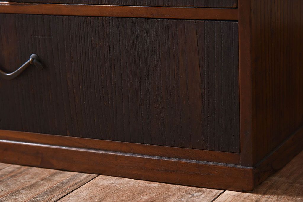 レトロ家具　昭和レトロ　上品で小ぶりな丸窓本箱(ブックケース)