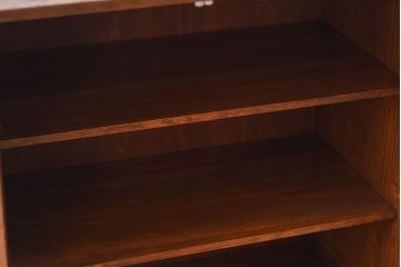 レトロ家具　昭和レトロ　上品で小ぶりな丸窓本箱(ブックケース)