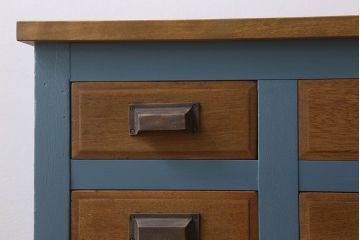 ペイント家具　チェッカーガラス引き戸のサイドボード(カウンター)