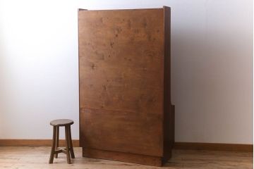 北欧家具　チーク材製のビンテージシェルフ(キャビネット)