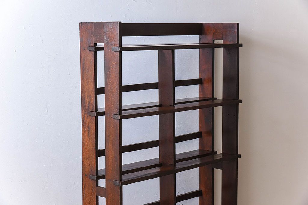 アンティーク家具　古い木製　和製アンティーク　変わり型の本棚