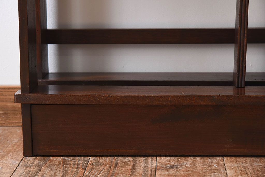 アンティーク家具　古い木製　和製アンティーク　変わり型の本棚