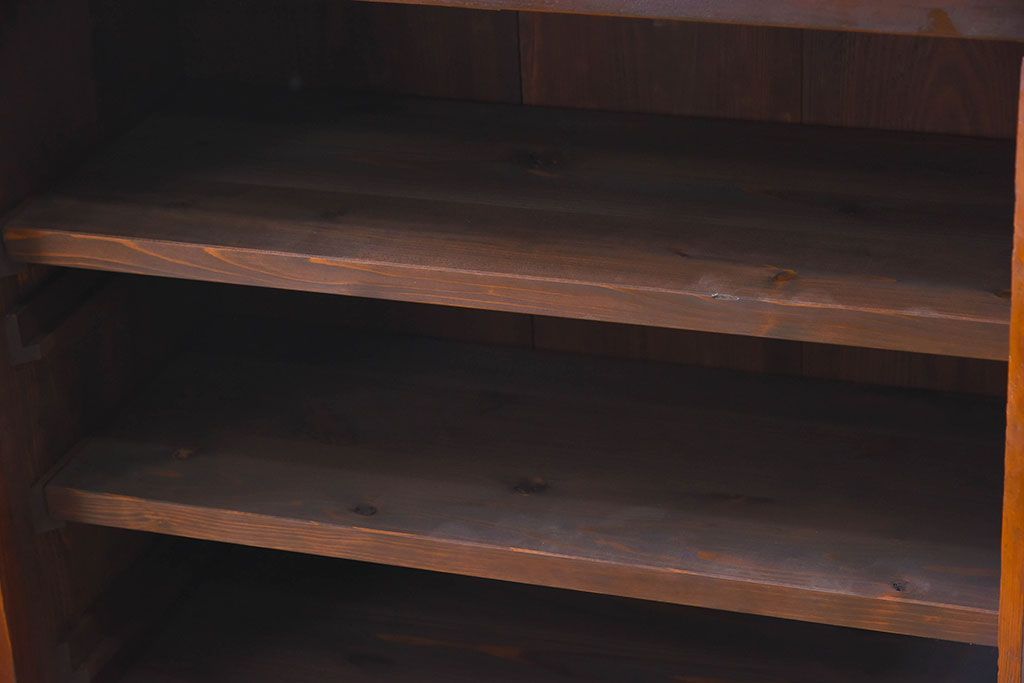 アンティーク家具　古い檜材　モールガラス扉　アンティーク本箱(ブックケース)