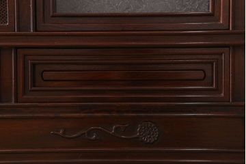 中古　民芸家具　唐木材(カリン材・花梨材)　最高級品!彫刻が素晴らしいサイドボード(収納棚、飾り棚)
