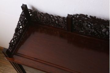 中古　民芸家具　唐木材(カリン材・花梨材)　最高級品!彫刻が素晴らしいサイドボード(収納棚、飾り棚)