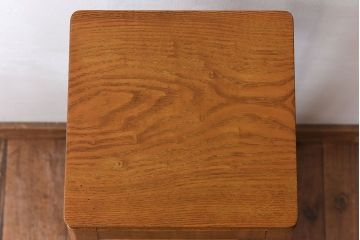 アンティーク雑貨　和製アンティーク　古いナラ材のレトロな花台(2)