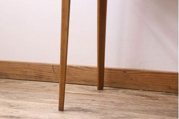 ヴィンテージ家具　イギリス　ERCOL(アーコール)　ビンテージ　サイドデスク