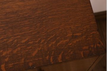 アンティーク家具　ネームプレート付き!　イギリスアンティーク　古い木製の脚付きドロワー(引き出し)(2)