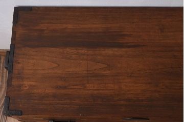 アンティーク家具　総桐材　和製アンティーク　鉄脚付き!シンプルな古い木の時代箪笥ローボード(2)